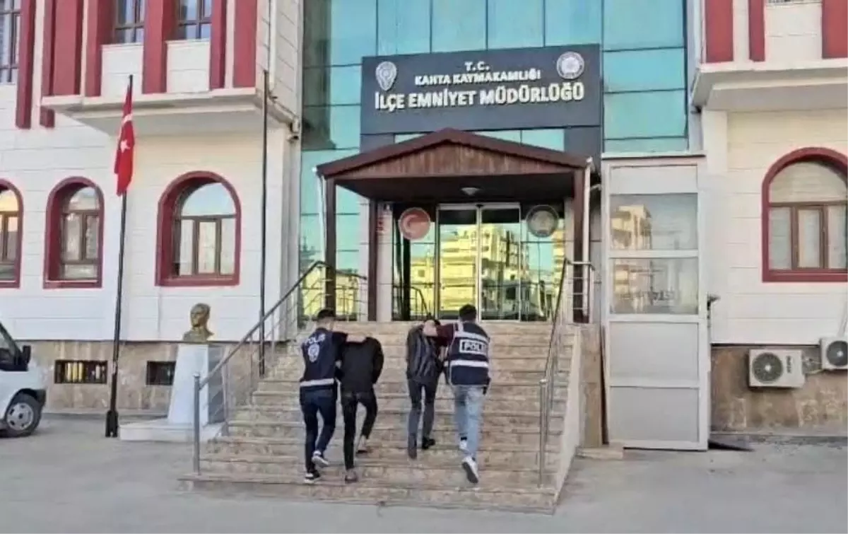 Adıyaman\'da Bıçaklama Cinayeti: Zanlılar Tutuklandı