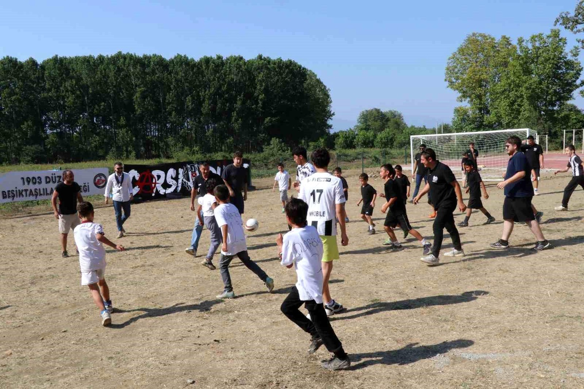 Beşiktaşlılar Köy Okulunu Yeniledi