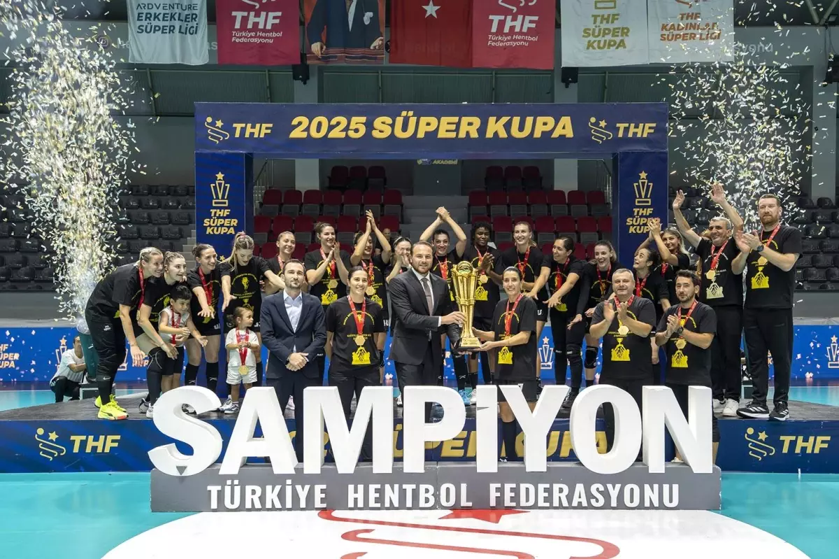 Bursa Belediyesi Spor Kulübü, Hentbol Kadınlar Süper Kupa 2025\'i Kazandı