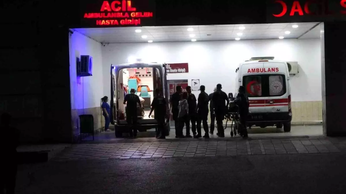 Malatya\'da Husumetli Aileler Arasında Kavga: 3 Yaralı