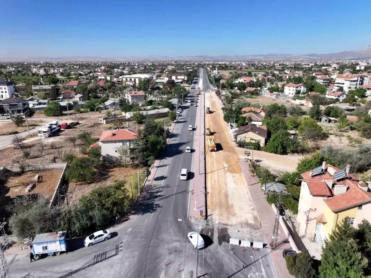 Karatay Belediyesi Güvenli Ulaşım İçin Asfalt Yenileme Çalışmalarını Sürdürüyor