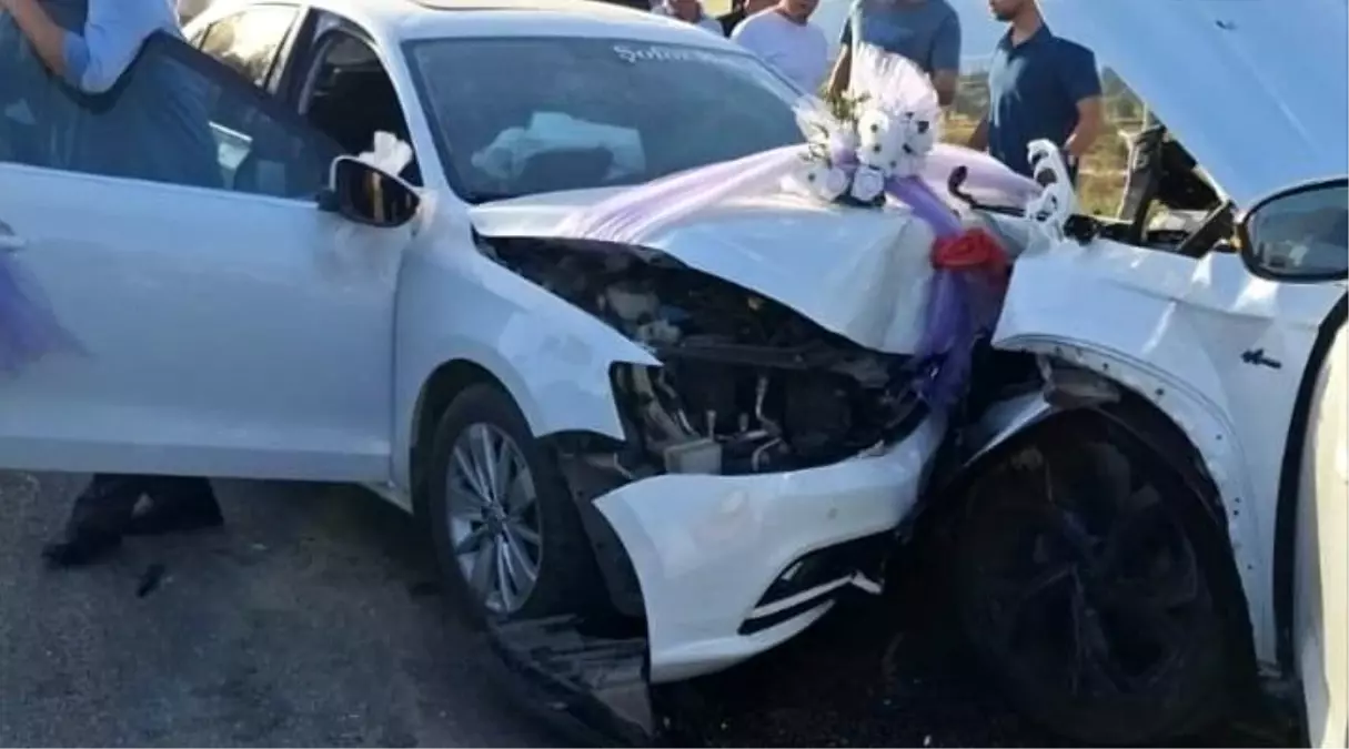 Düğün Konvoyunda Kazada 6 Yaralı