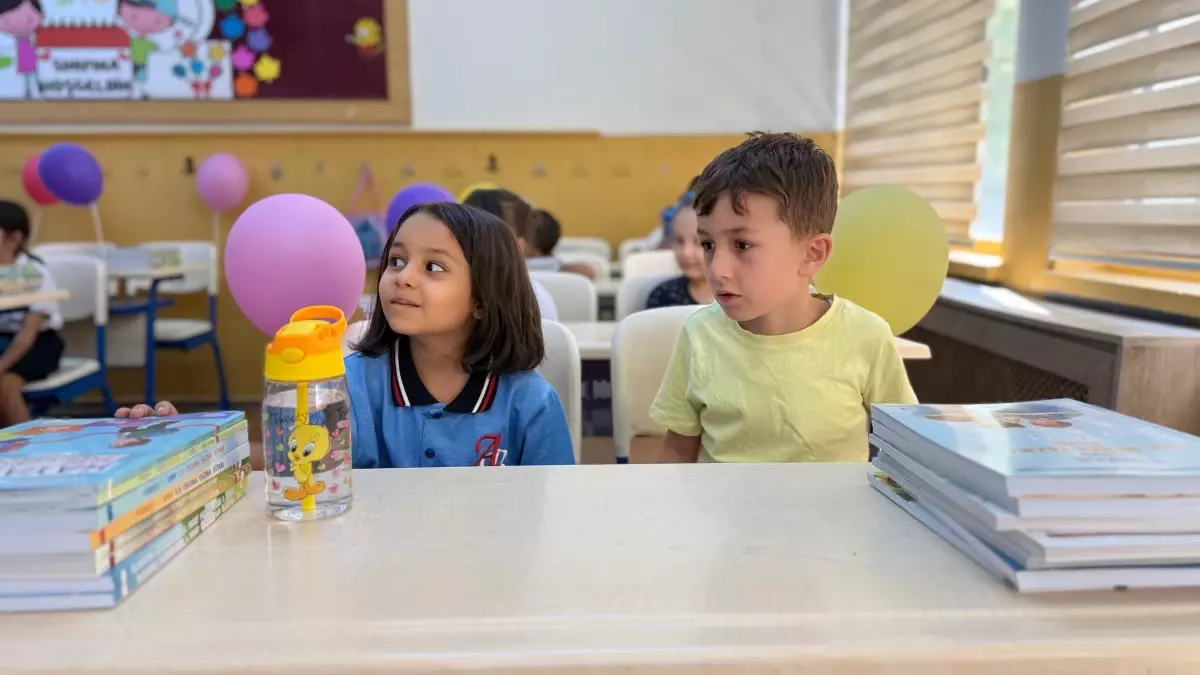 Öğrenciler Okula Uyum Sağlıyor