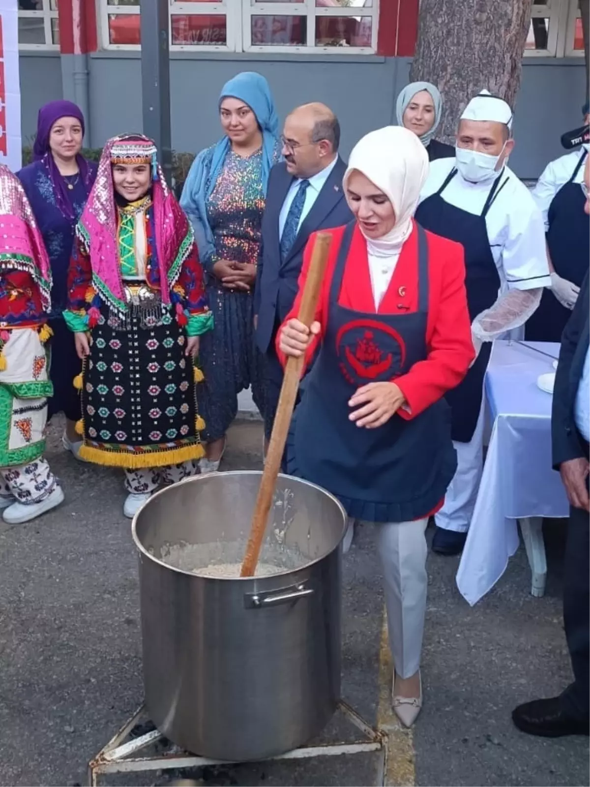 Bakan Göktaş\'tan Aronya Tadı ve Keşkek