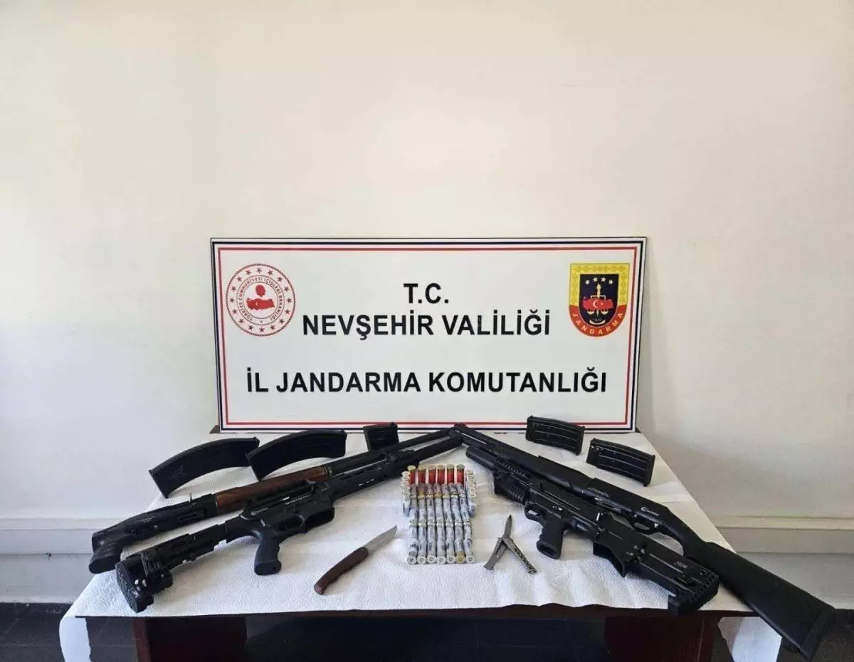 Nevşehir\'de Ruhsatsız Silah Ele Geçirildi