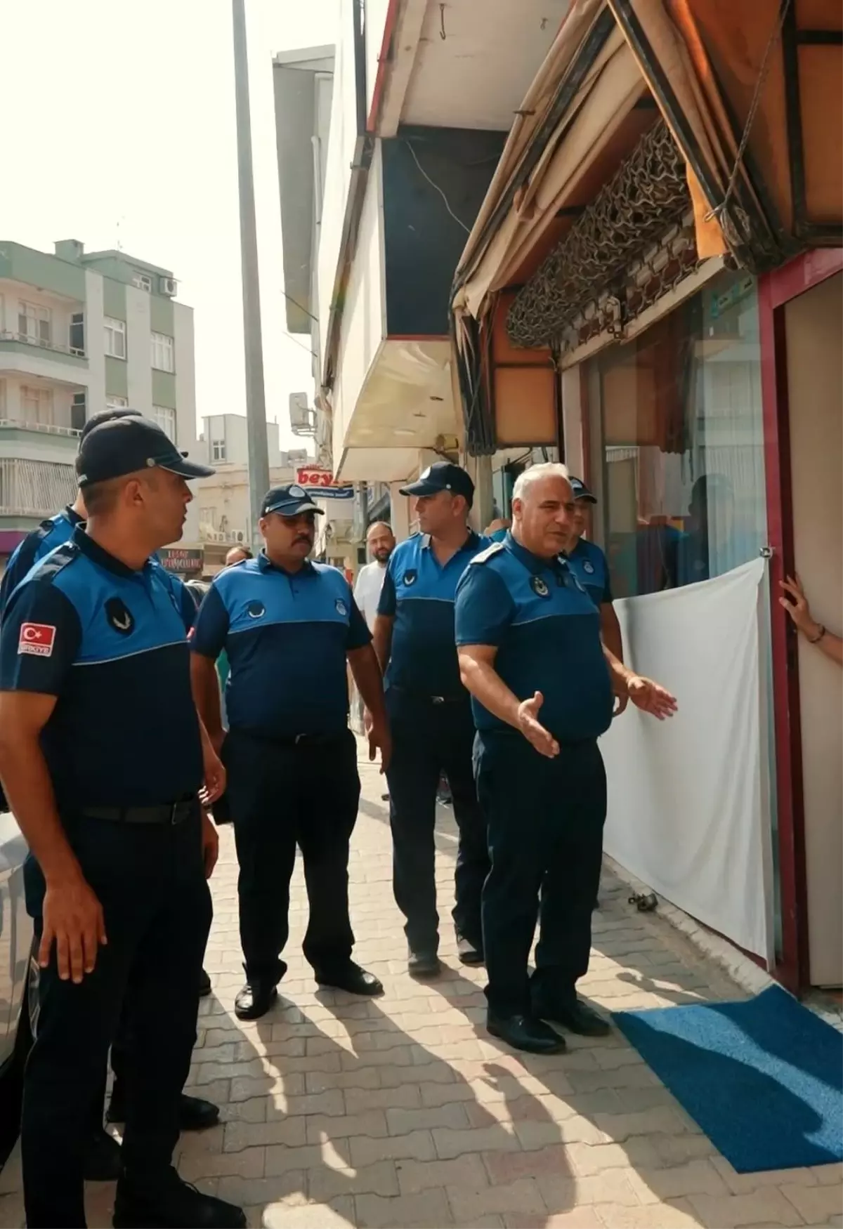 Kozan\'da Kaldırım İşgallerine Yönelik Denetim: Cezalar Kesildi