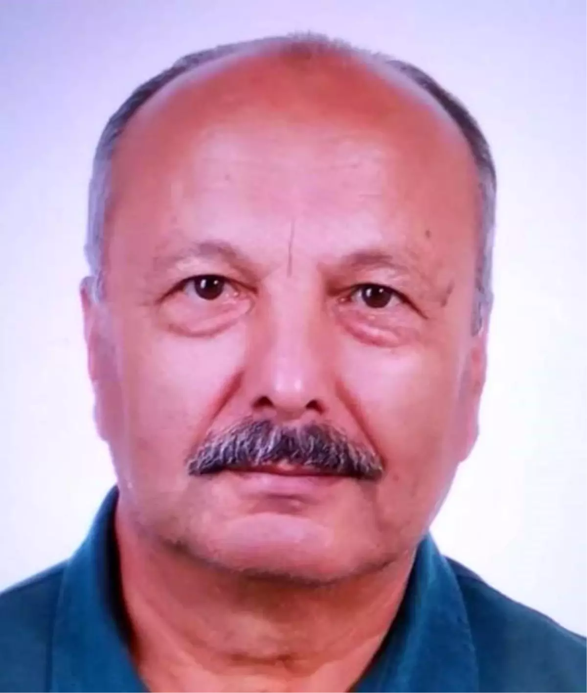 Kocaeli\'de Emekli Yarbay Kazada Hayatını Kaybetti