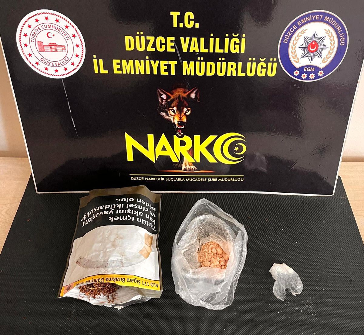 Düzce\'de Uyuşturucu Operasyonu: 2 Tutuklama