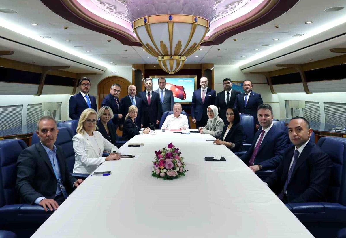 Cumhurbaşkanı Erdoğan: "Çin ile ilişkilerimizi geliştirmenin gayreti içerisindeyiz.