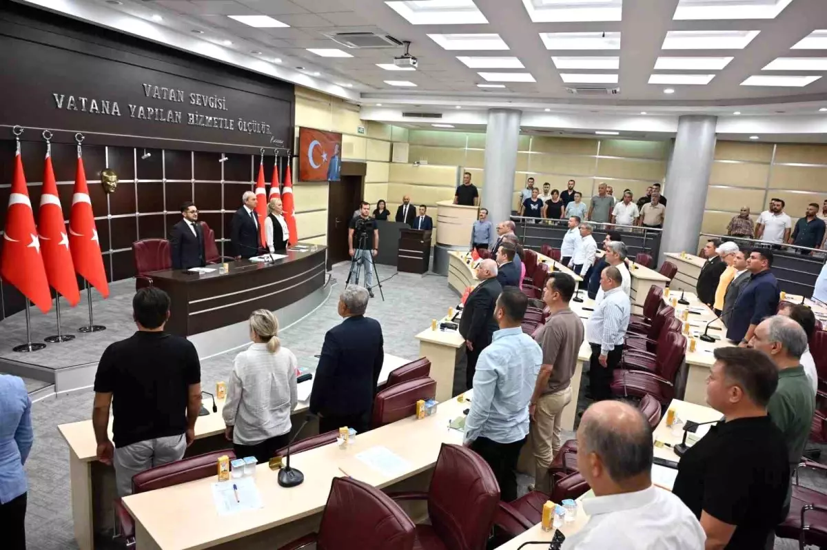 Kepez\'de Vefalı Anma: Gazetecilerin İsimleri Parklara Verildi