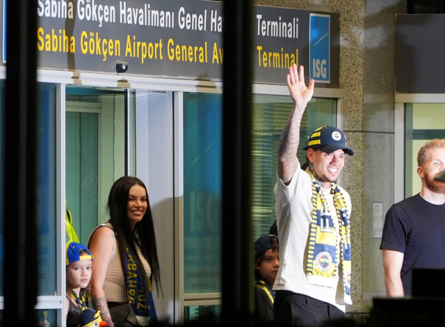 Gece yarısı bombası! Fenerbahçe'den Galatasaray'a yılın transfer çalımı