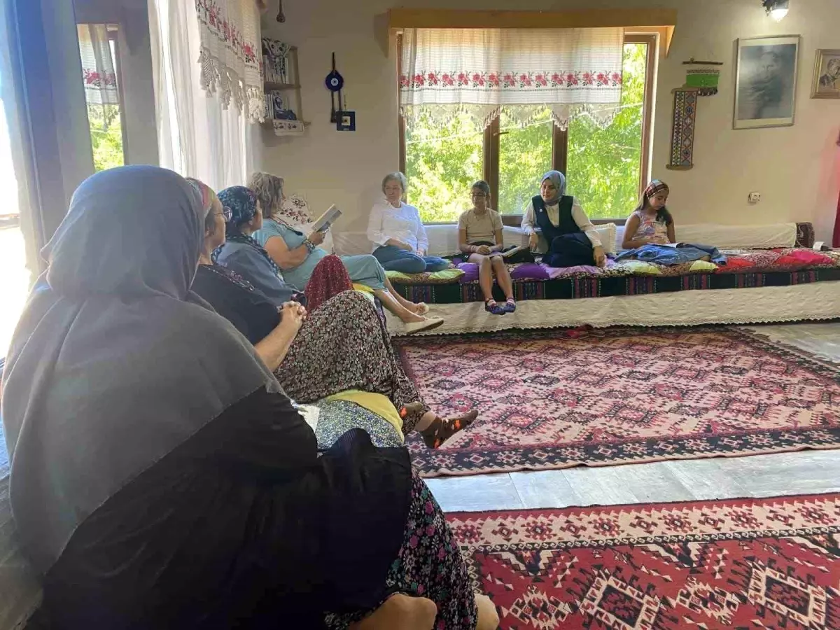 Gölpazarı\'nda Kadınlarla Kitap Okuma Etkinliği