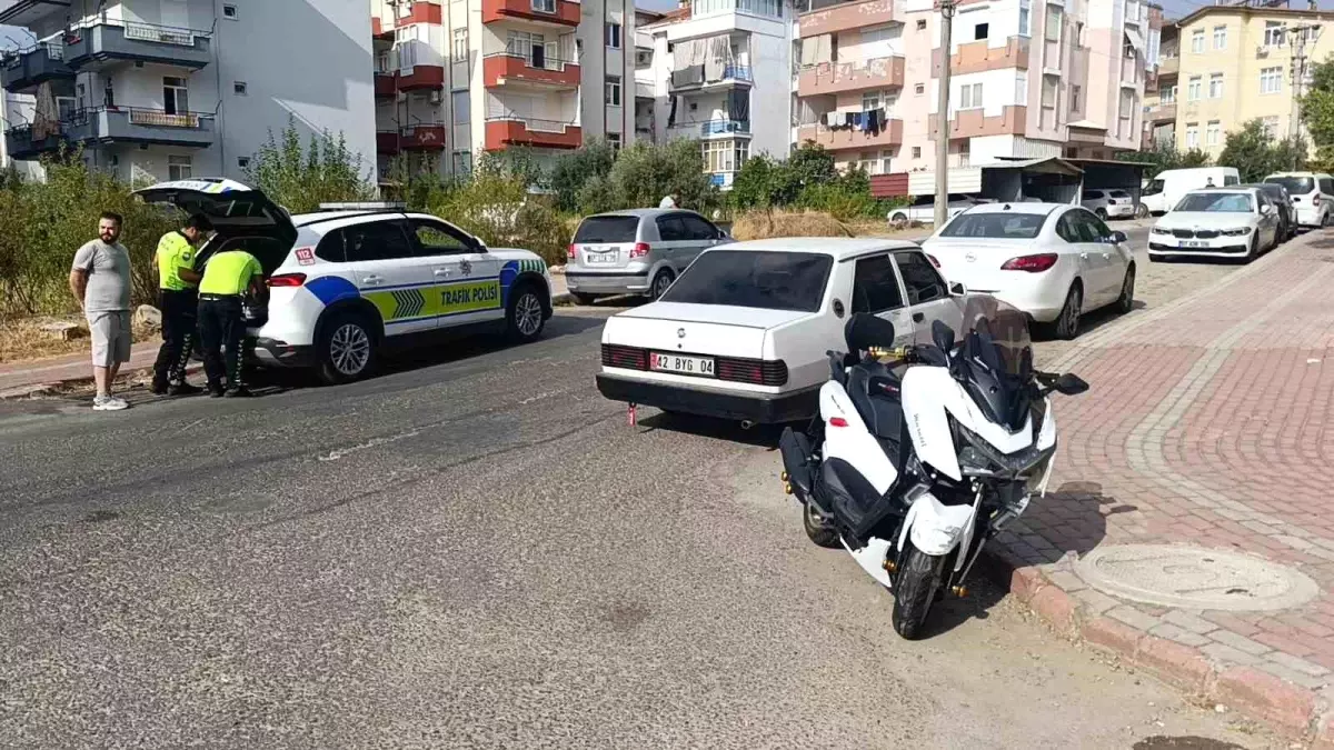 Manavgat\'ta Trafik Kazası: Bir Yaralı
