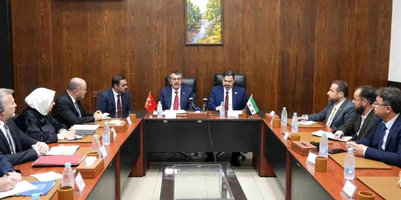Bakan Tekin Suriye\'de Türkiye-Suriye Kardeşliğine Vurgu Yaptı