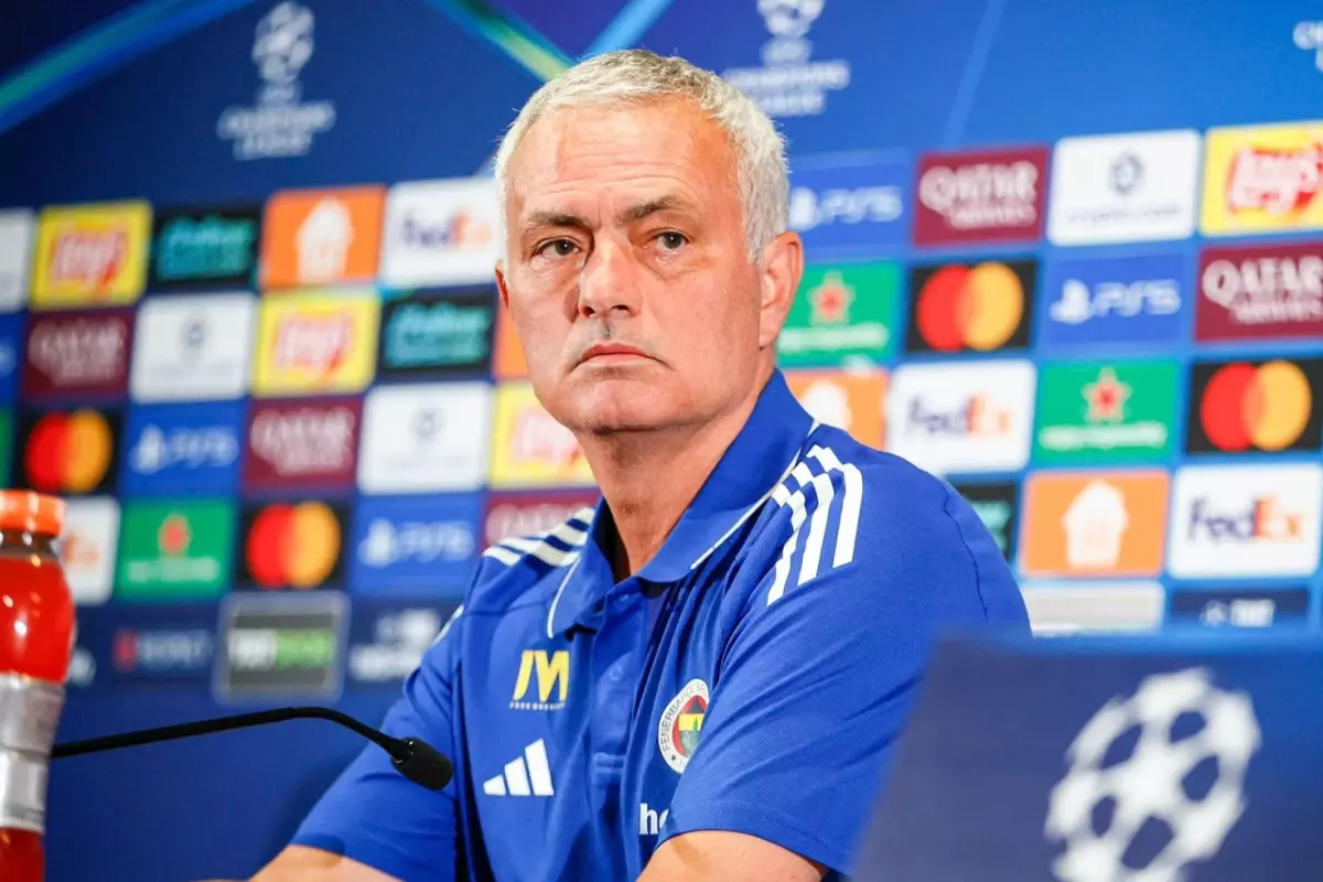 Mourinho\'nun yeni adresini duyurdular! Talep ettiği ücret dudak uçuklatan cinsten