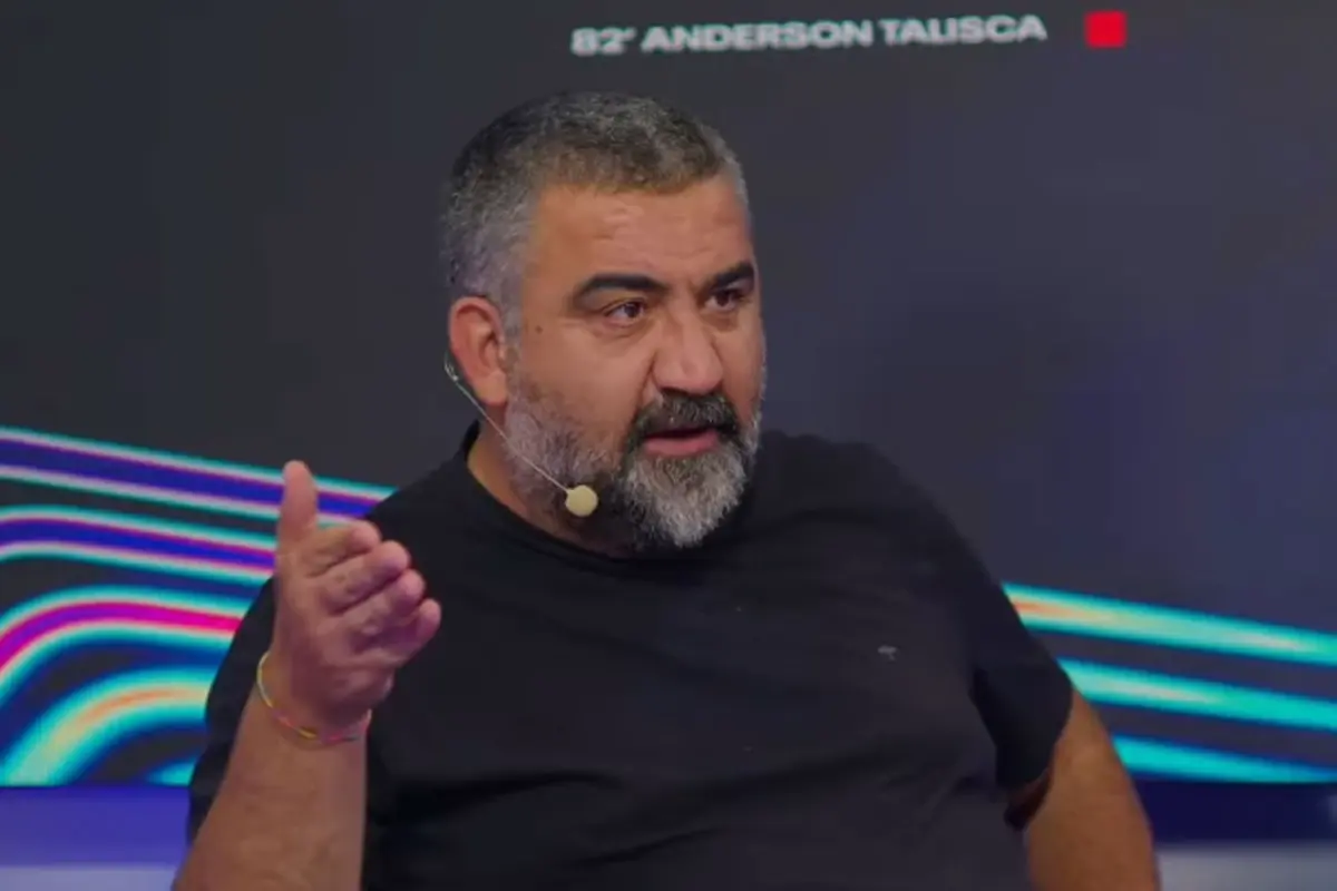 Ümit Özat\'tan çarpıcı iddia: Sezonu tamamlayamaz