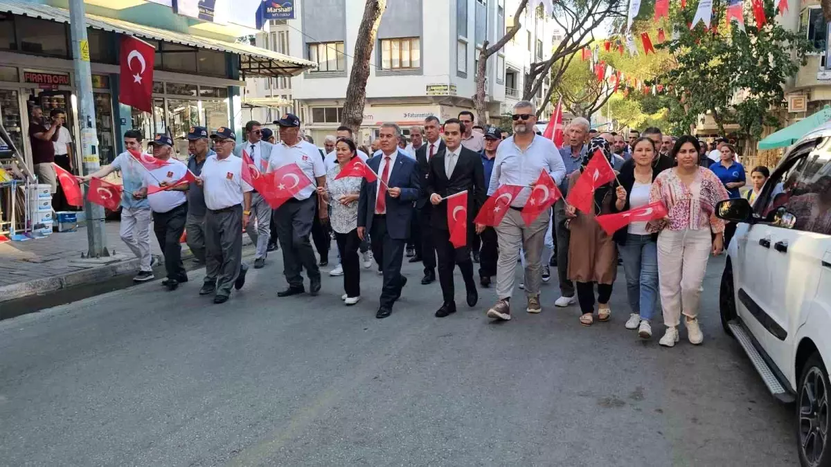 Buharkent\'te kurtuluş günü kutlandı