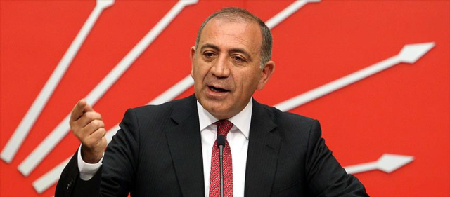 CHP'de Gürsel Tekin'in ardından bir ihraç talebi de Barış Yarkadaş'a