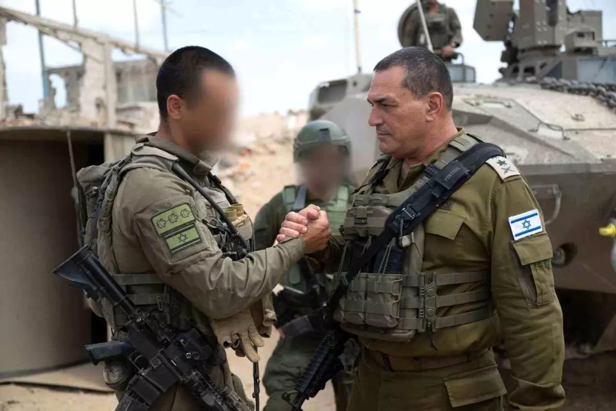 İsrail, Gazze\'deki Operasyonu Genişletiyor