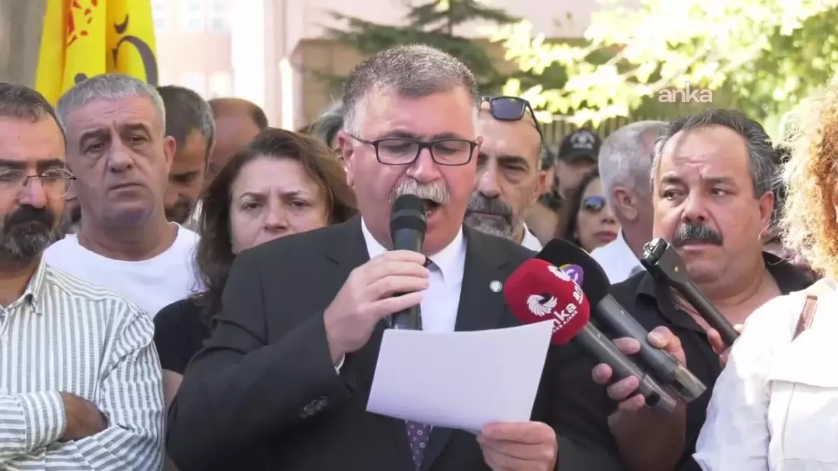 KESK\'ten KHK\'li İhraçlara iade talebi