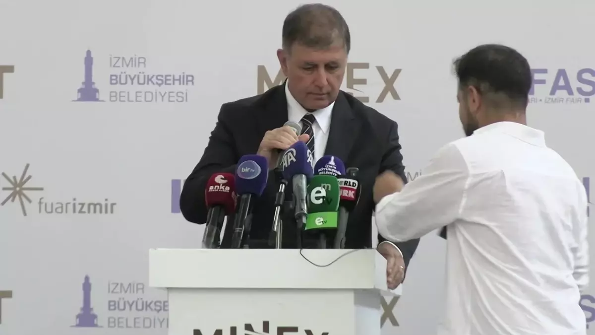 Madencilik, Doğal Kaynaklar ve Teknolojileri Fuarı, İzmir\'de Kapılarını Açtı
