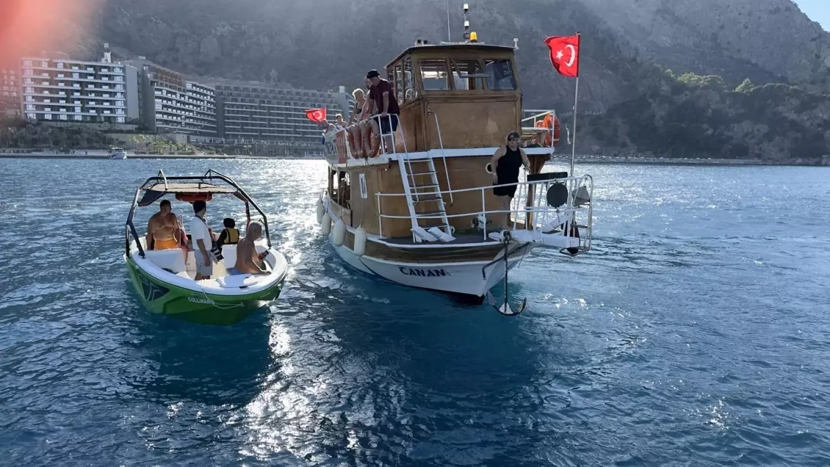 Marmaris\'te Jet Ski Kazası: 2 Yaralı