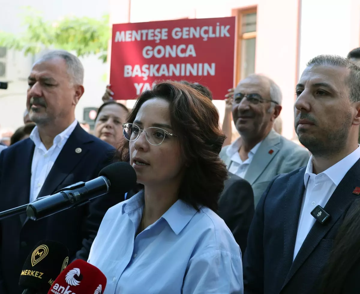 Menteşe Belediye Başkanı\'nın Ailesine Molotof Kokteyli Saldırısı: Bir Şüpheli Gözaltında