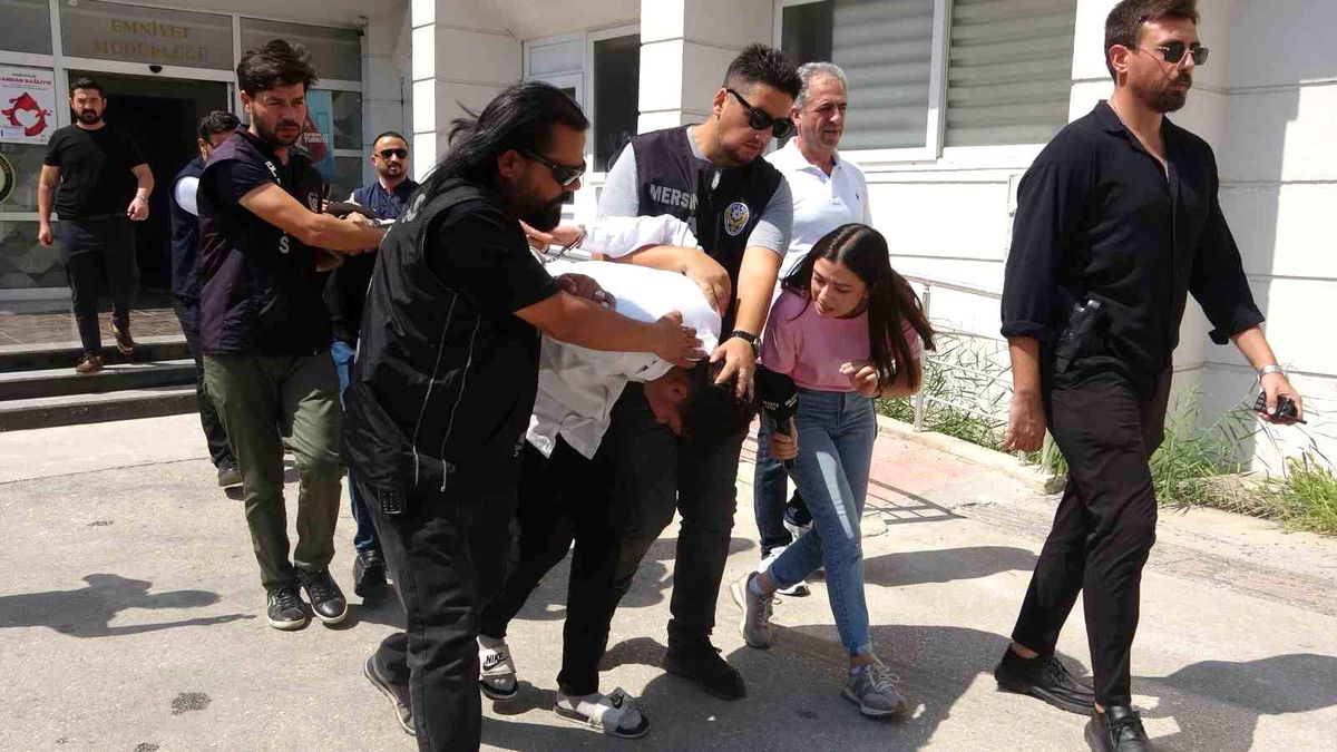 Mersin\'de Genç Kız Cinayeti: 3 Şüpheli Adliyeye Sevk Edildi