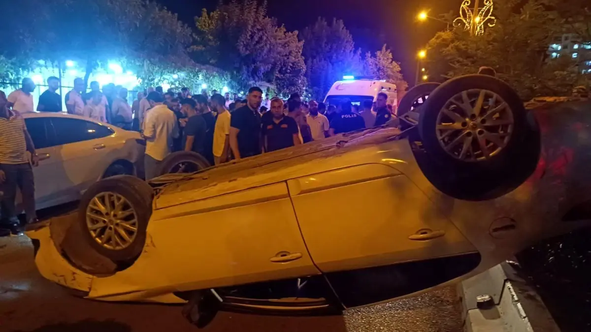 Kurtalan\'da Trafik Kazası: 1 Yaralı