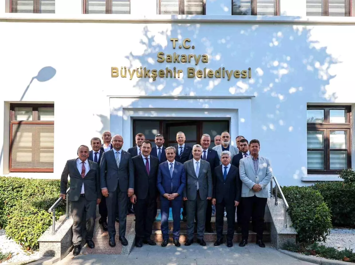 Ticaret Bakanı Ömer Bolat, Sakarya\'nın Ekonomik Potansiyeline Dikkat Çekti