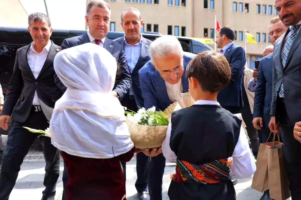 Bakan Uraloğlu Bayburt\'ta İncelemelerde Bulundu