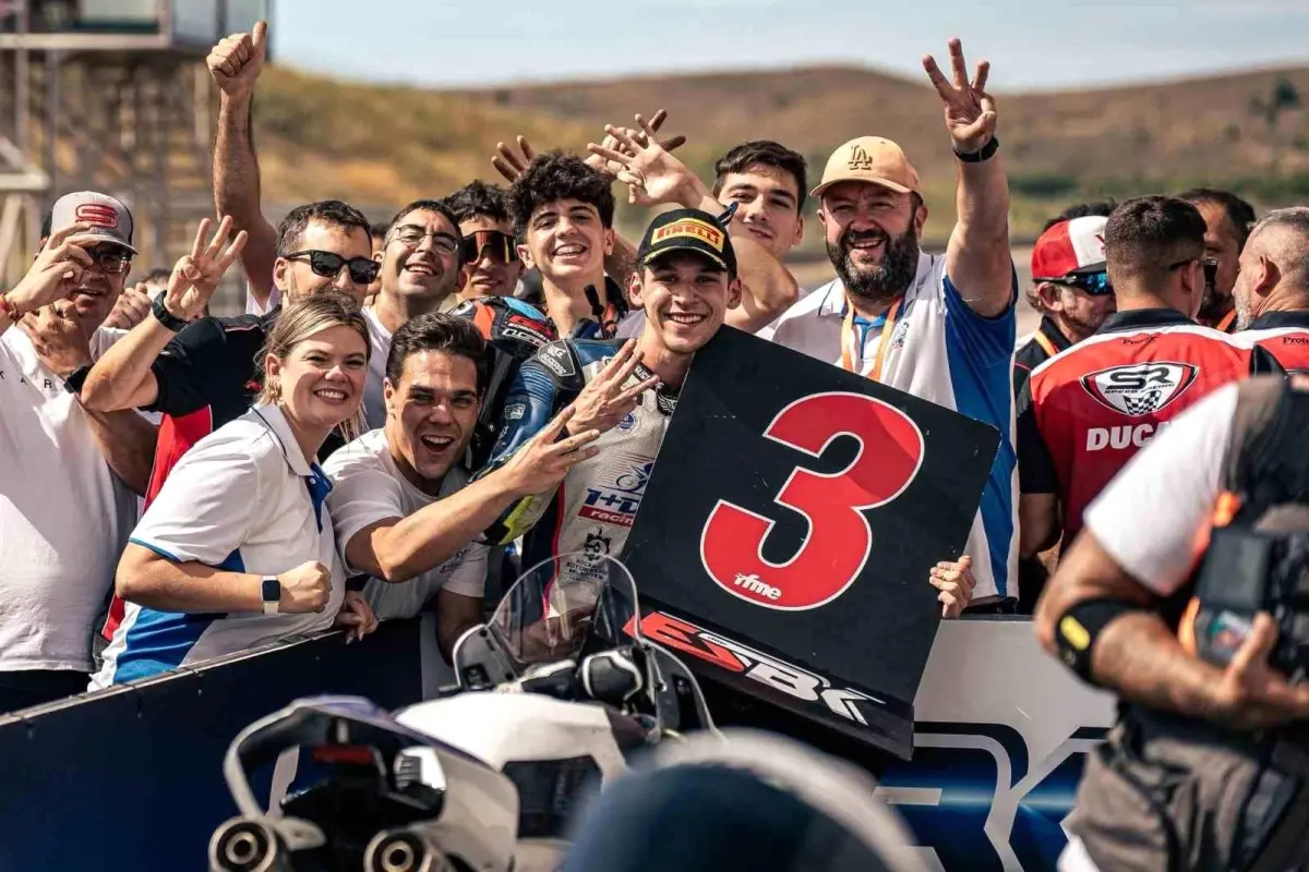 Kadir Erbay, İspanya Superbike Şampiyonası\'nda Podyuma Çıktı