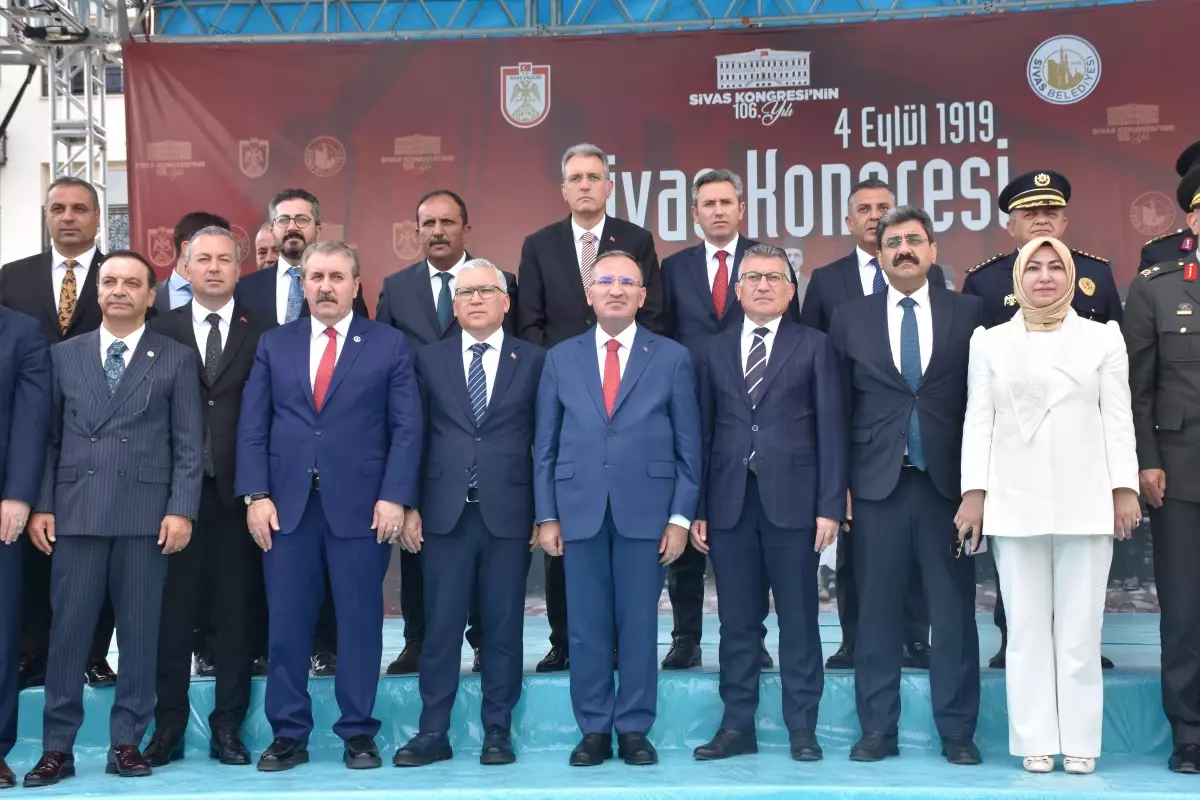 Bekir Bozdağ: \'Terörsüz Türkiye\', aziz milletlerimizin de hedefidir