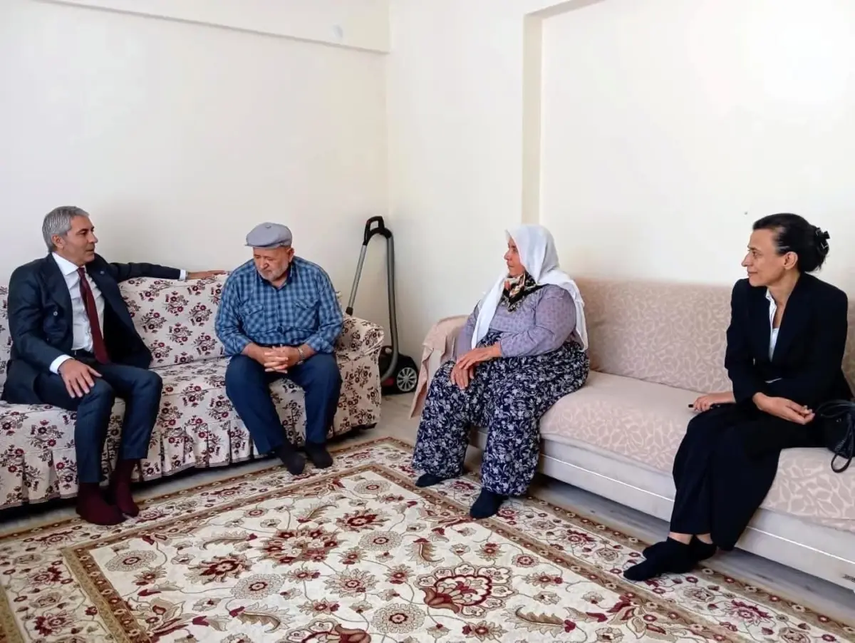 Kaymakam\'dan Şehit Ailesine Ziyaret