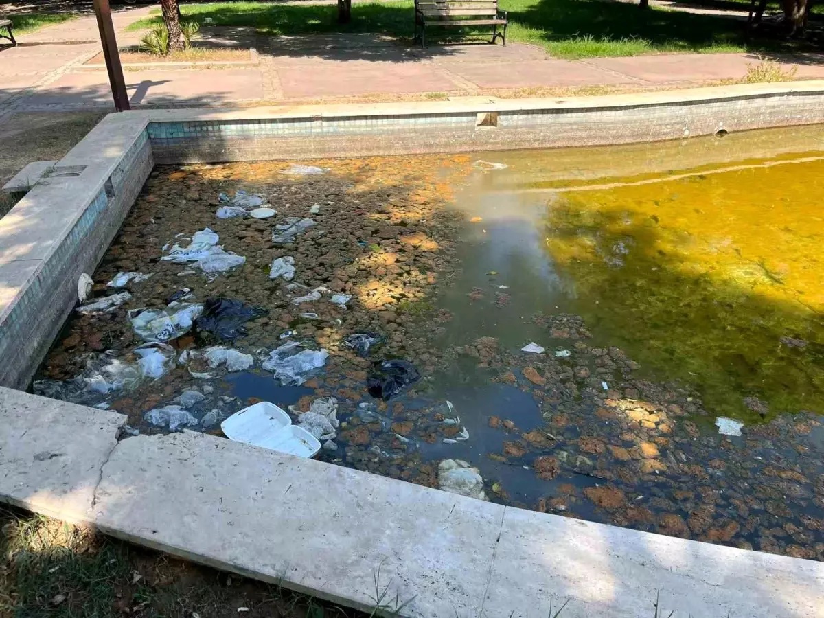 Aydın\'daki Park Bakımsızlıktan Kullanılamaz Hale Geldi