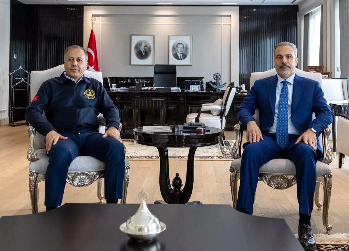 Yerlikaya\'dan Fidan\'a Ziyaret