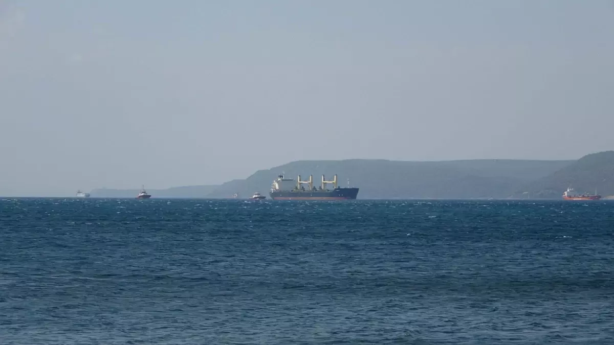 Çanakkale Boğazı\'nda Gemi Arızası
