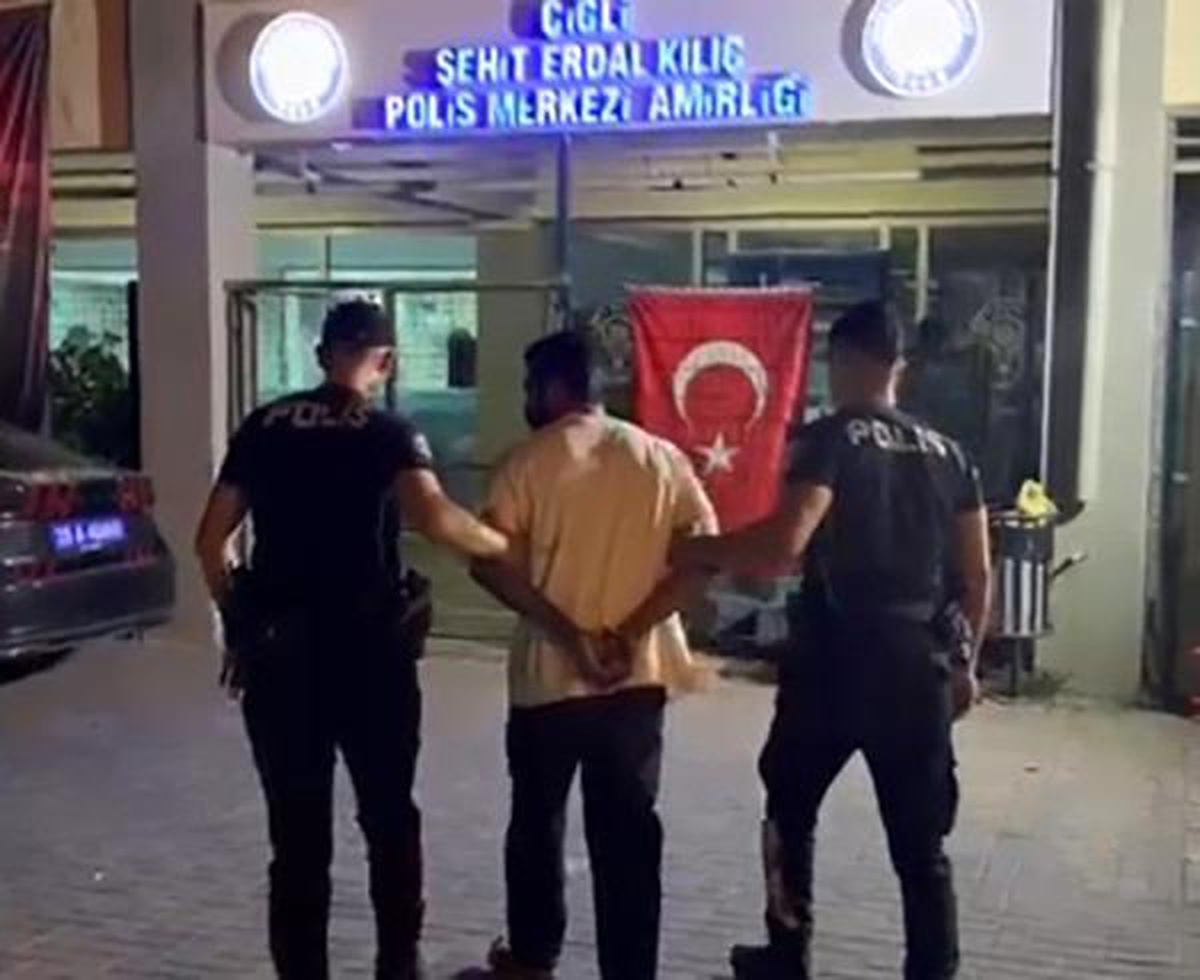 İzmir\'de Firari Yakalandı