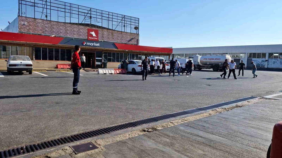 Akaryakıt İstasyonunda Kavga