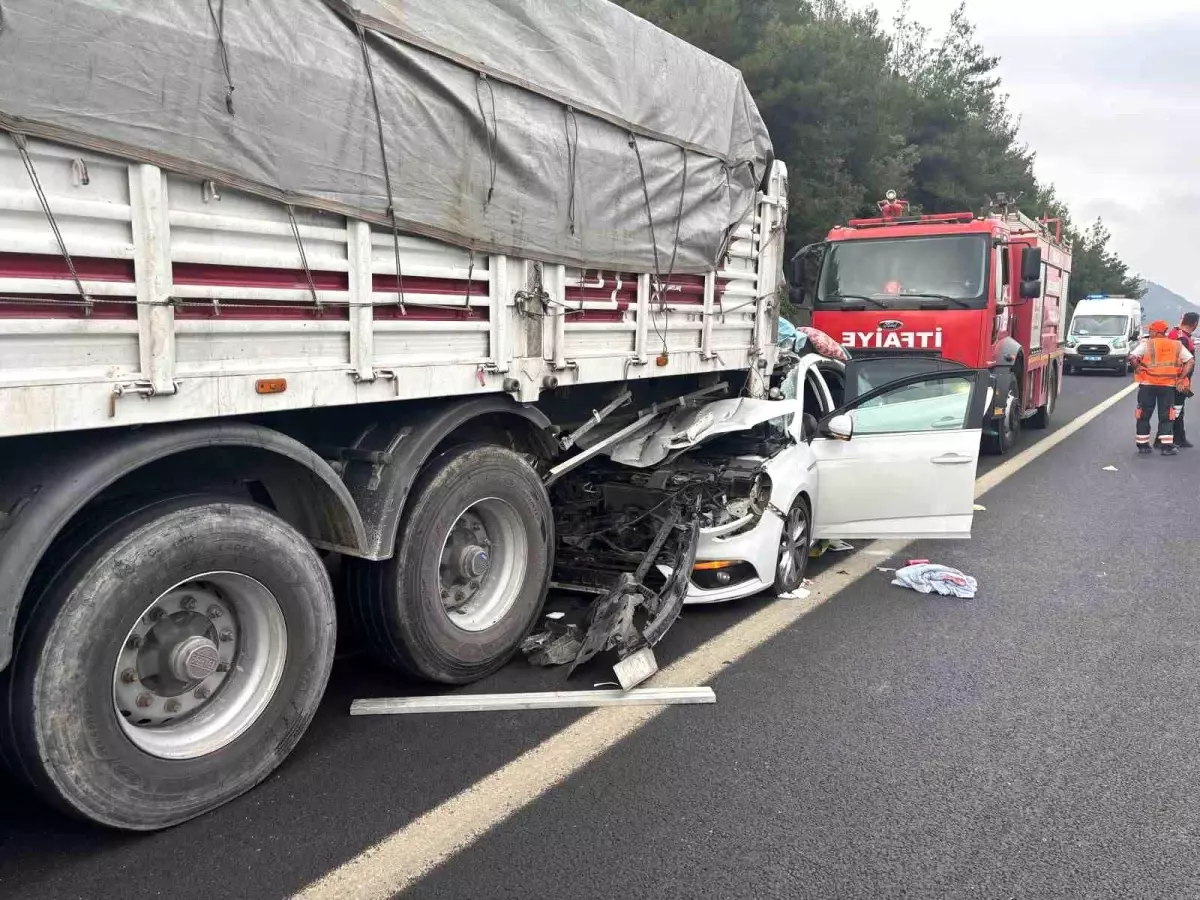 Osmaniye\'de Trafik Kazası: 4 Yaralı