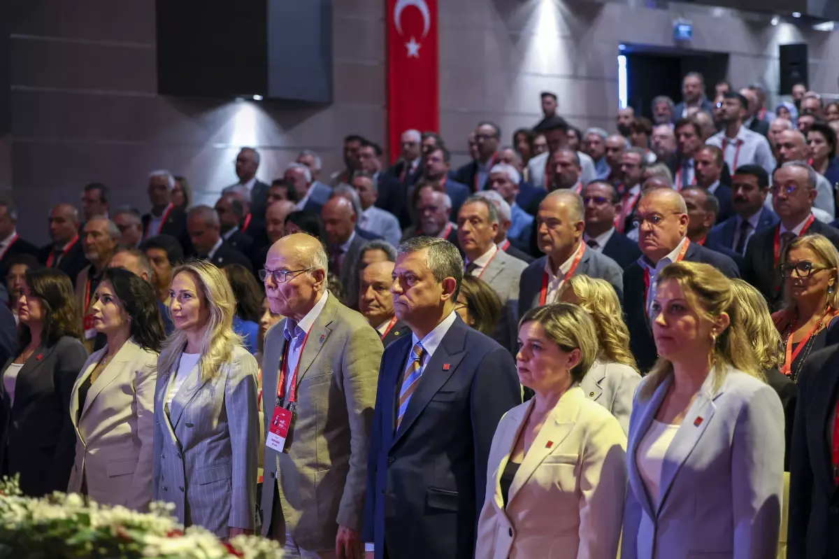 Özgür Özel: Ne bir adım geri atacağız, ne de bir santim eğileceğiz