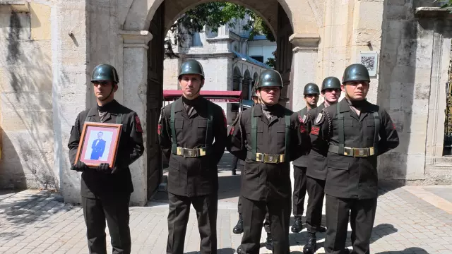 Midyatlı Kore Gazisi Emekli Topçu Albay Naif Timur hayata veda etti