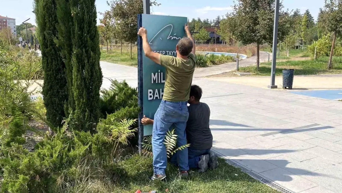 Millet bahçesinden Cumhurbaşkanı Erdoğan\'ın adını silmeye çalıştılar