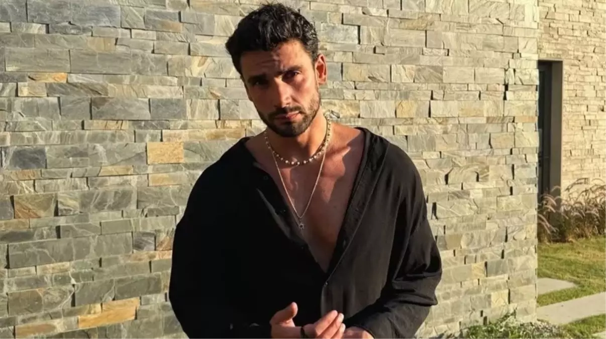 Ünlü oyuncu Yılmaz Kunt\'u, en yakınındaki isim soyup soğana çevirdi