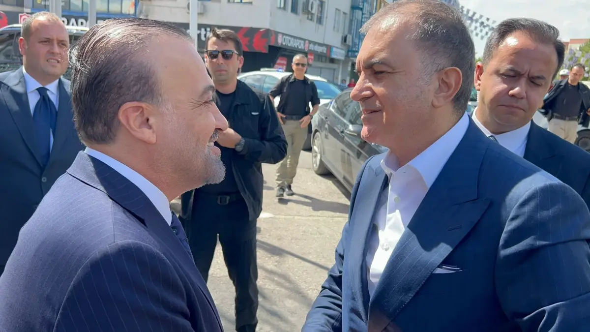 AK Parti Sözcüsü Çelik: CHP yönetimi ve Özel\'de ciddi bir siyasi navigasyon problemi var