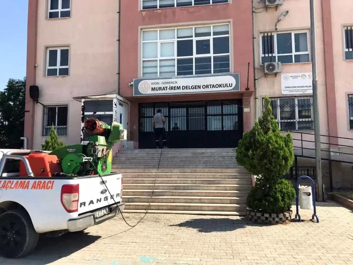Aydın\'da Yeni Eğitim Yılı Öncesi Okul İlaçlaması