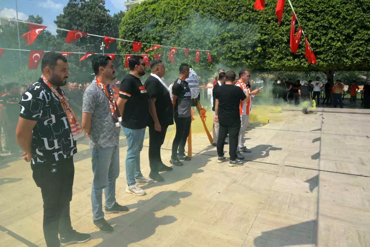 Adanaspor Taraftarından Yönetim Çağrısı