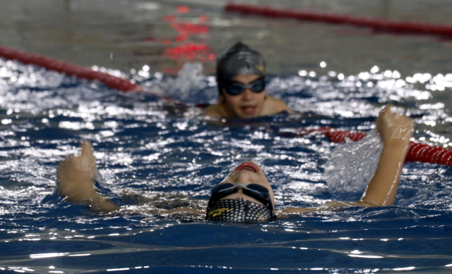 Türkiye sporda altın çağını yaşıyor: Son 20 yılda sporcu sayısı 63 kat arttı Türkiye sporda altın çağını yaşıyor: Son 20 yılda sporcu sayısı 63 kat arttı