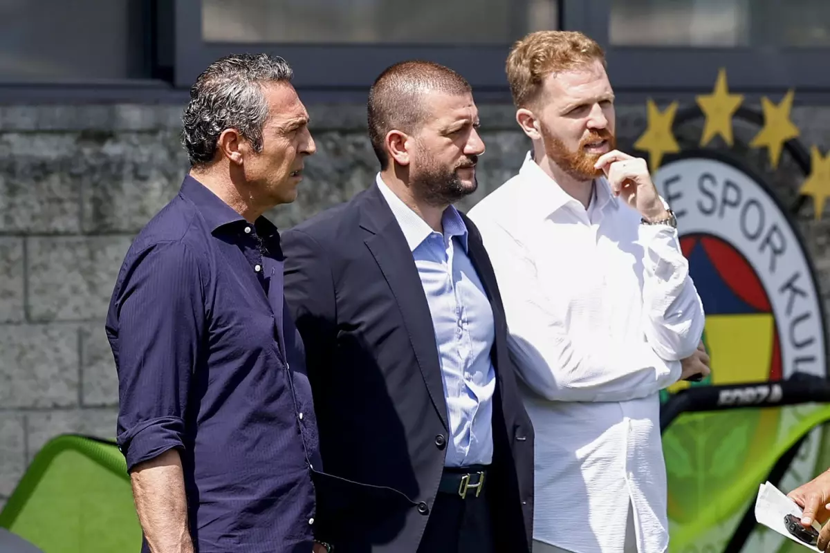 Ali Koç, \'\'24 saat içinde açıklanır\'\' demişti! Fenerbahçe\'den teknik adam açıklaması