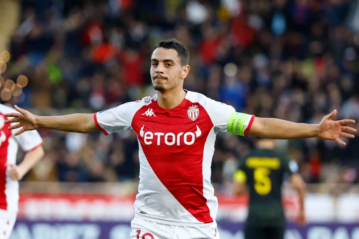 Dünyaca ünlü golcü Wissam Ben Yedder, Türkiye\'de! Yeni takımı çok şaşırttı